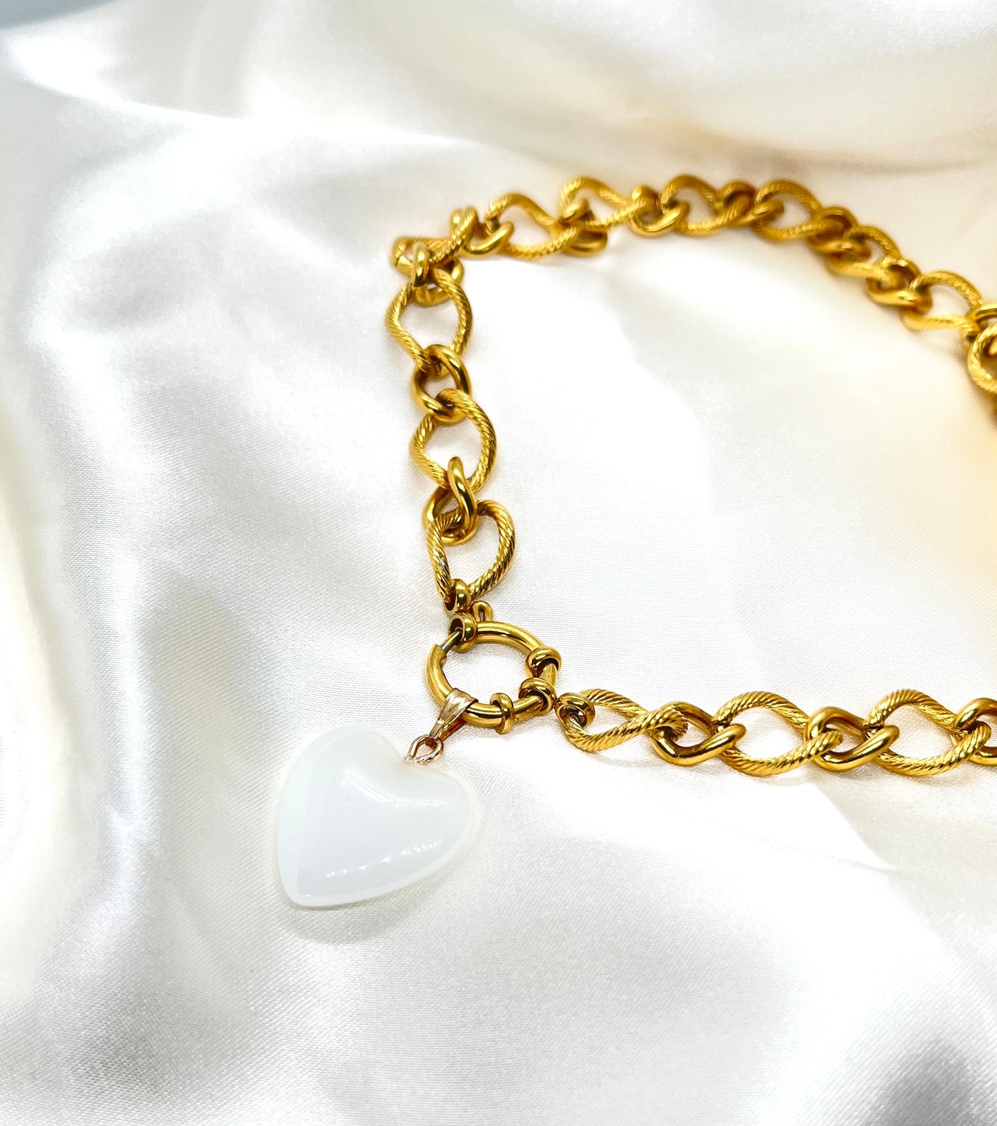 Collier Hope